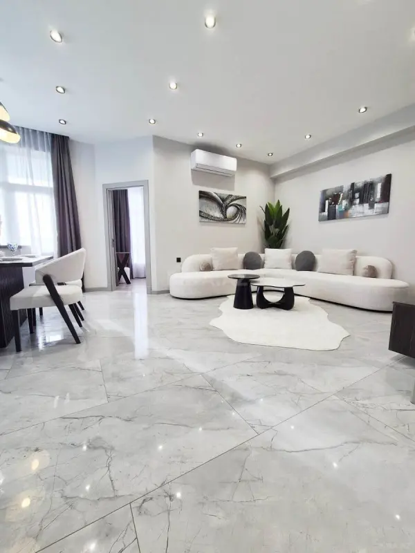 Kirayə verilir 3 otaqlı mənzil 120 m²