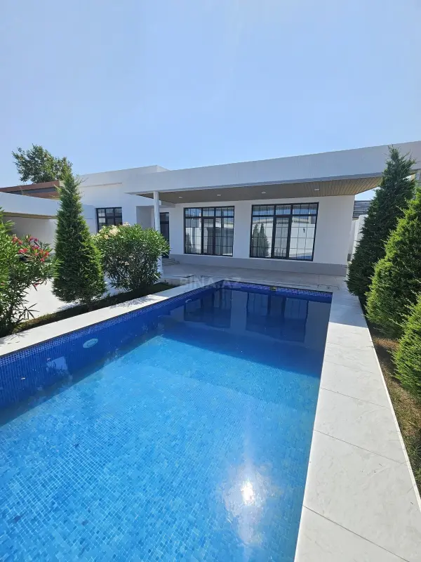 Satılır 4 otaqlı həyət evi 180 m²