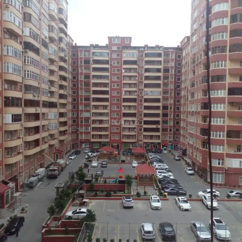 Satılır 2 otaqlı mənzil 66 m²