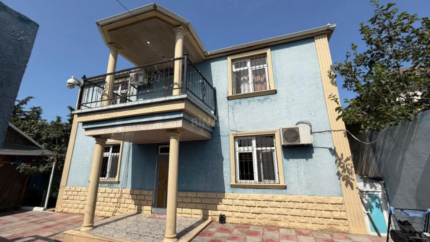 Satılır 6 otaqlı həyət evi 179 m²