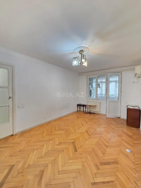 Satılır 2 otaqlı mənzil 40.3 m²