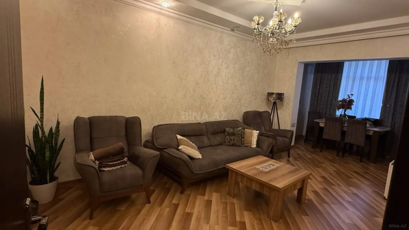Satılır 3 otaqlı mənzil 90 m²