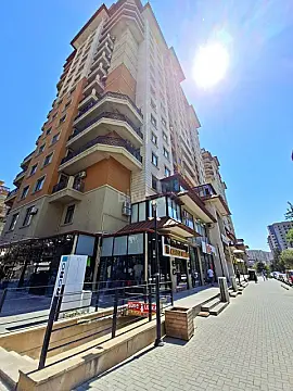 Satılır 3 otaqlı mənzil 120 m² — Bakı 3 otaq 120.00 m²