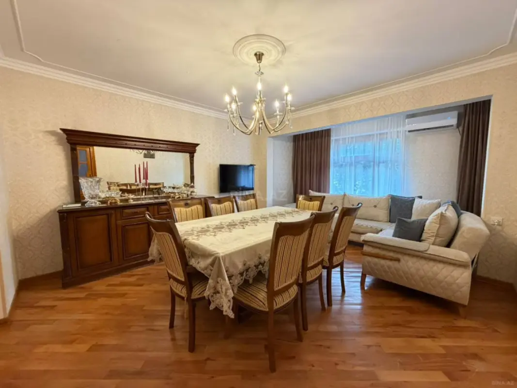 Satılır 4 otaqlı mənzil 100 m²