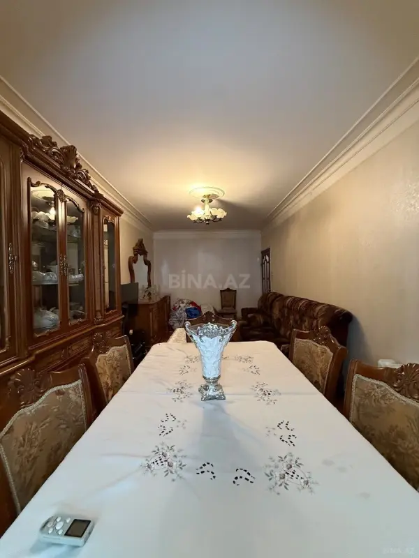 Satılır 4 otaqlı mənzil 95 m²