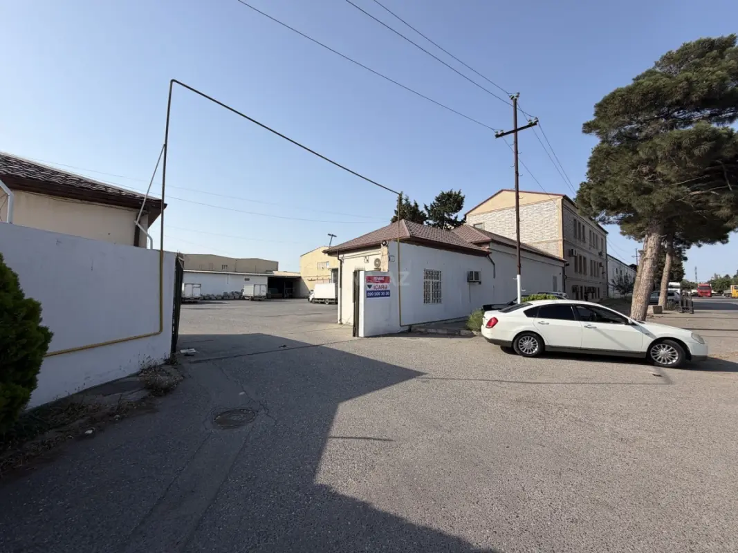 Kirayə verilir obyekt 2200 m²