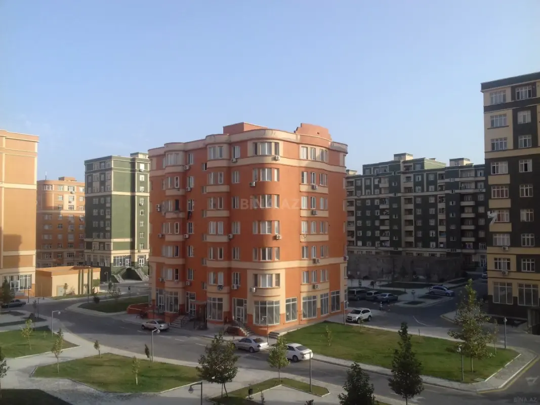 Satılır 2 otaqlı mənzil 64 m²