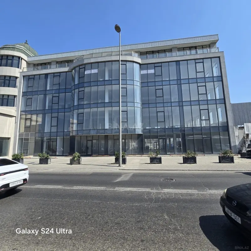 Kirayə verilir obyekt 4500 m²