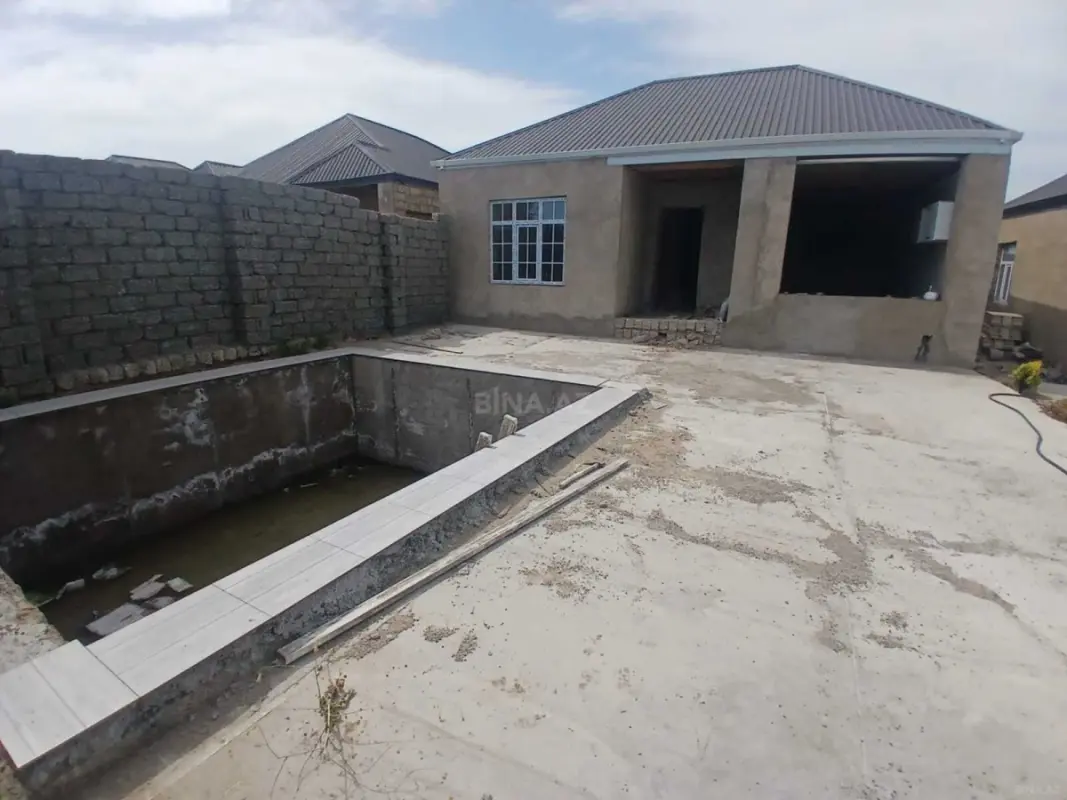 Satılır 2 otaqlı həyət evi 50 m²