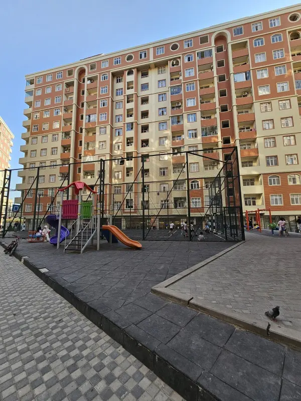Satılır 2 otaqlı mənzil 52 m²