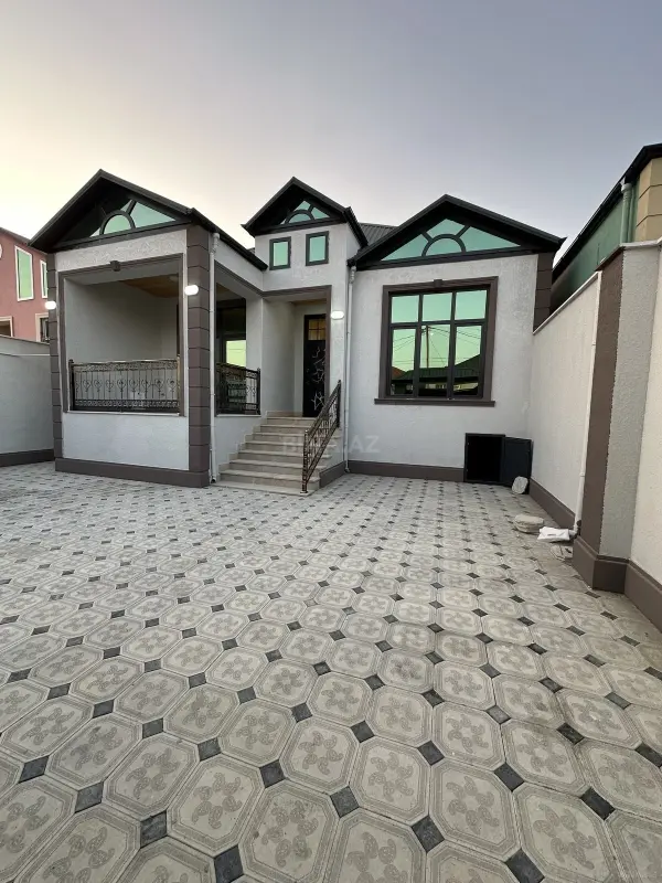 Satılır 4 otaqlı həyət evi 120 m²