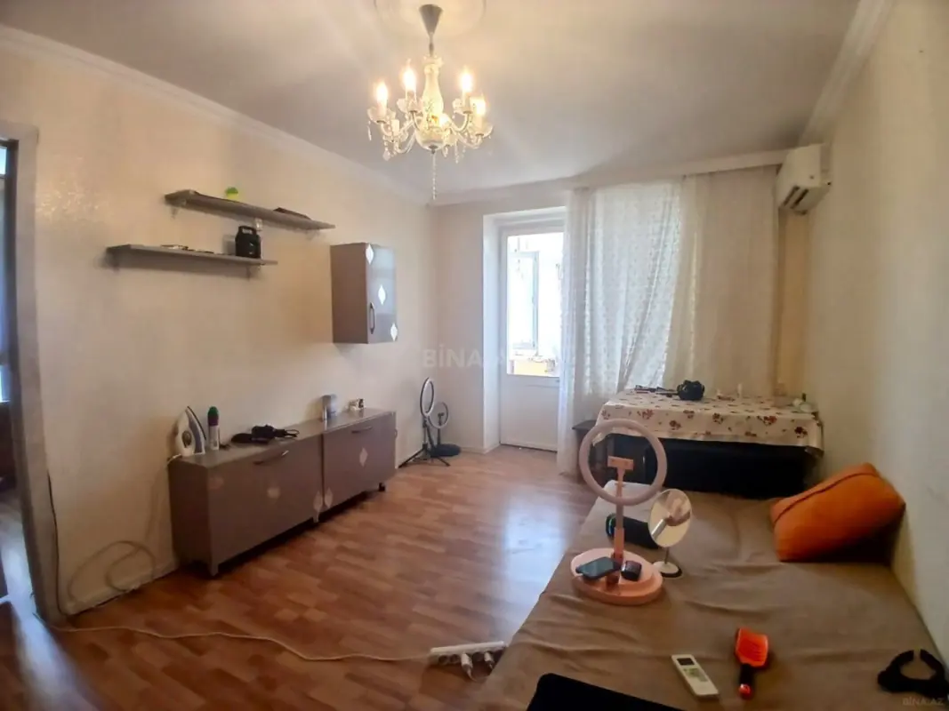 Satılır 2 otaqlı mənzil 50 m²
