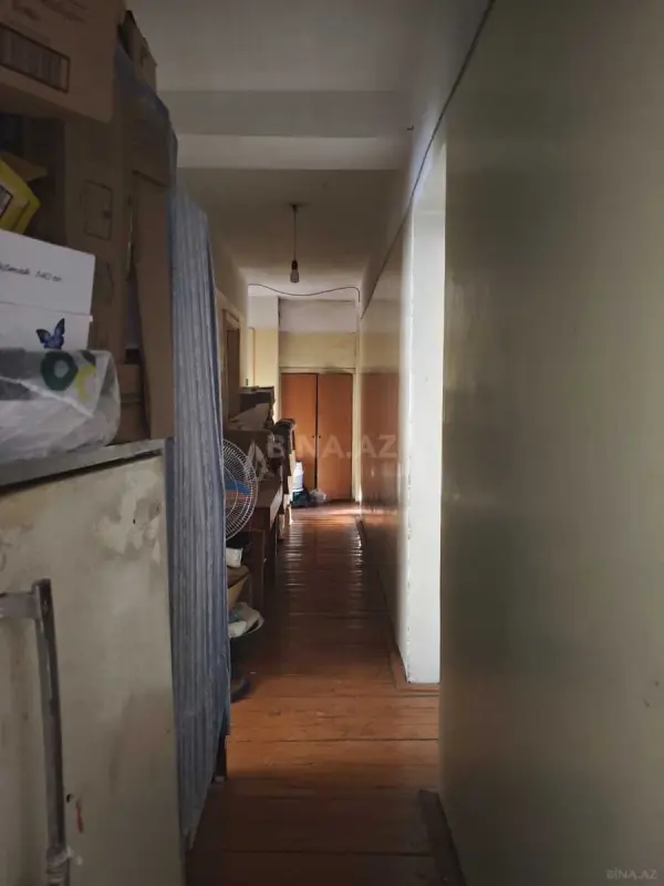 Satılır 5 otaqlı mənzil 120 m²