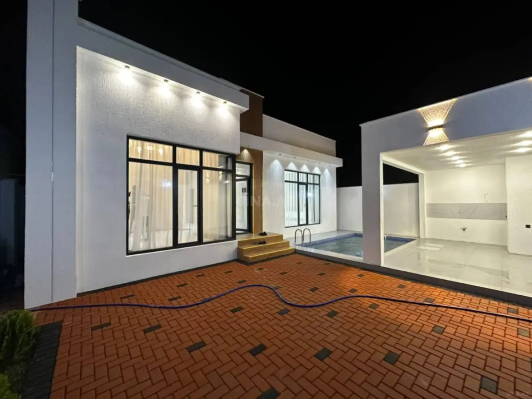Satılır 4 otaqlı həyət evi 140 m²