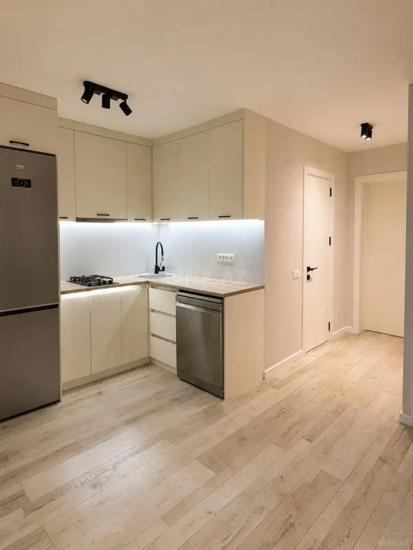 Kirayə verilir 1 otaqlı mənzil 50 m²