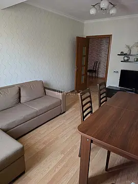 Satılır 3 otaqlı mənzil 102 m² — Bakı, İnşaatçılar 3 otaq 102.00 m²