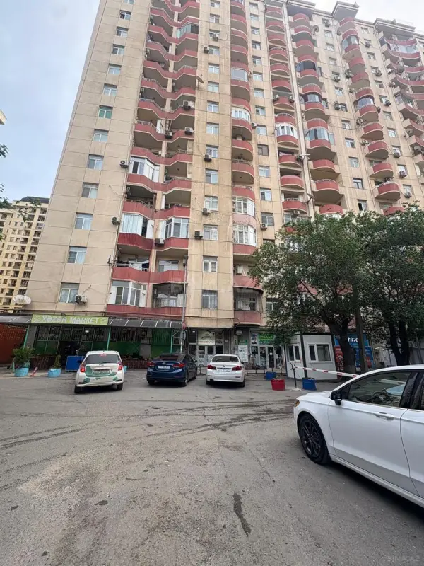 Satılır 3 otaqlı mənzil 89 m²
