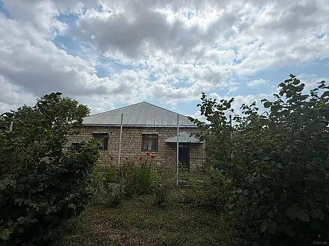 Satılır 4 otaqlı həyət evi 120 m² — Qəbələ 4 otaq 120.00 m²