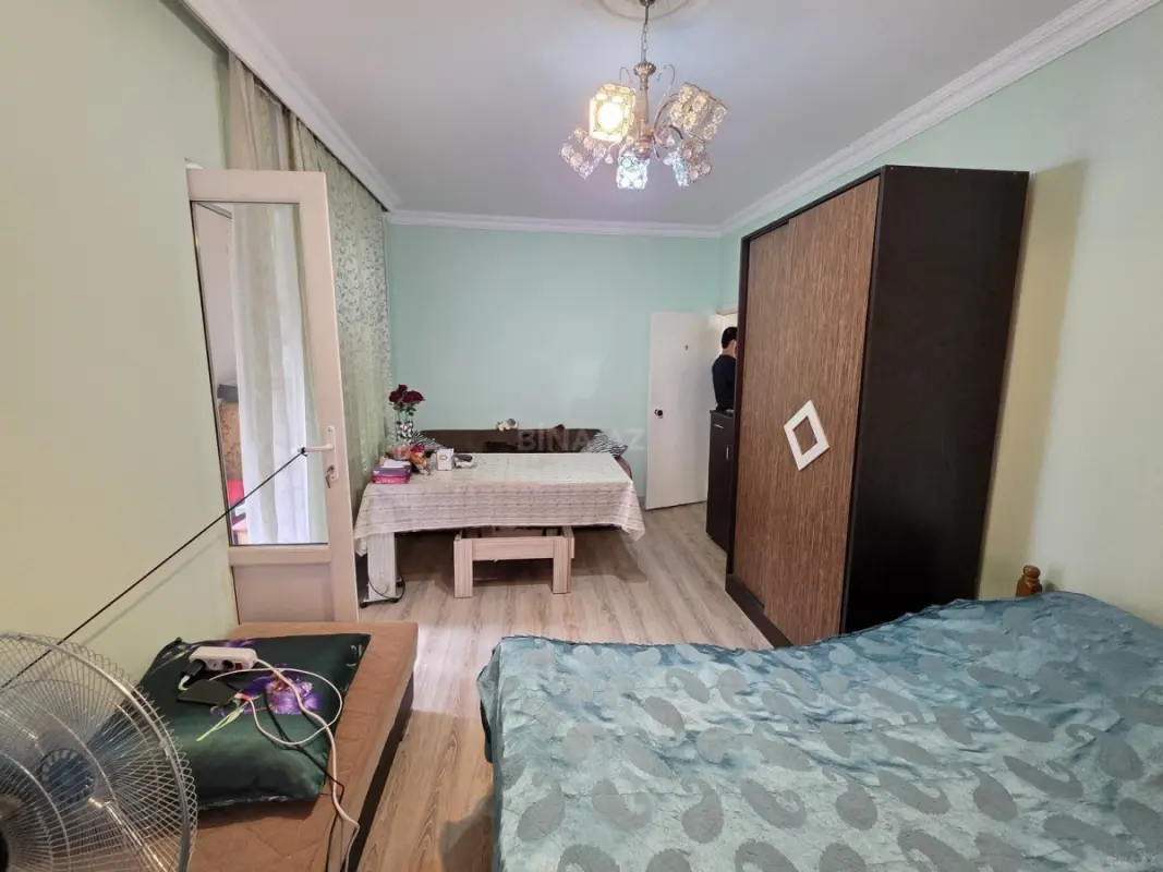 Satılır 1 otaqlı mənzil 35 m²
