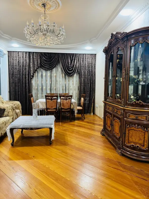 Kirayə verilir 2 otaqlı mənzil 80 m²