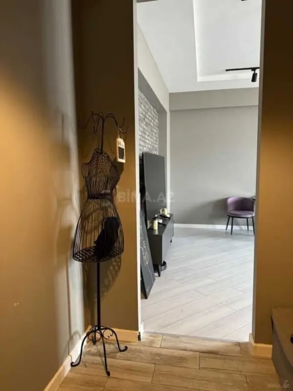 Satılır 2 otaqlı mənzil 75 m²