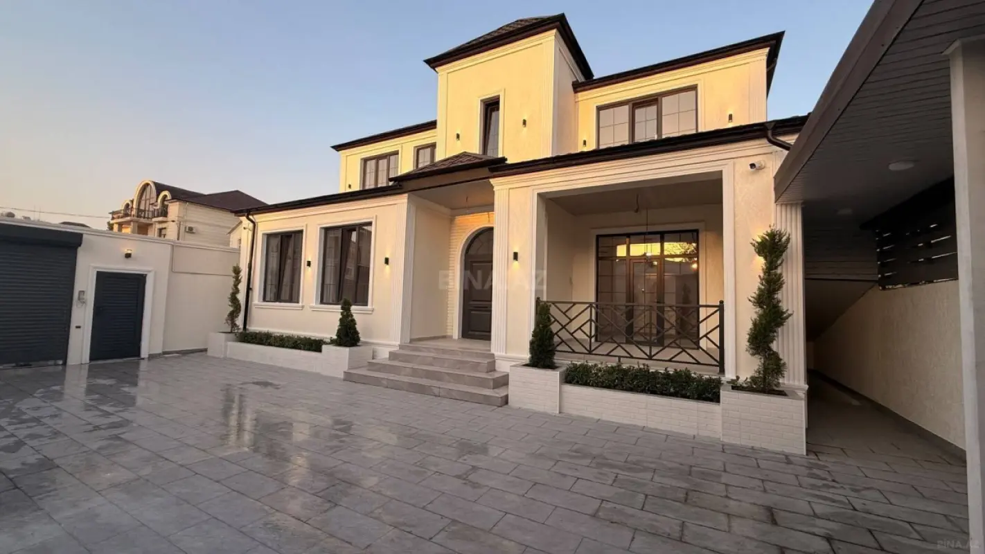 Satılır 5 otaqlı həyət evi 260 m²