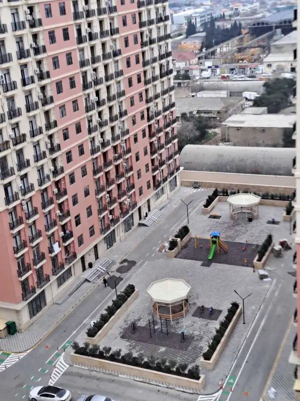 Satılır 2 otaqlı mənzil 51 m²
