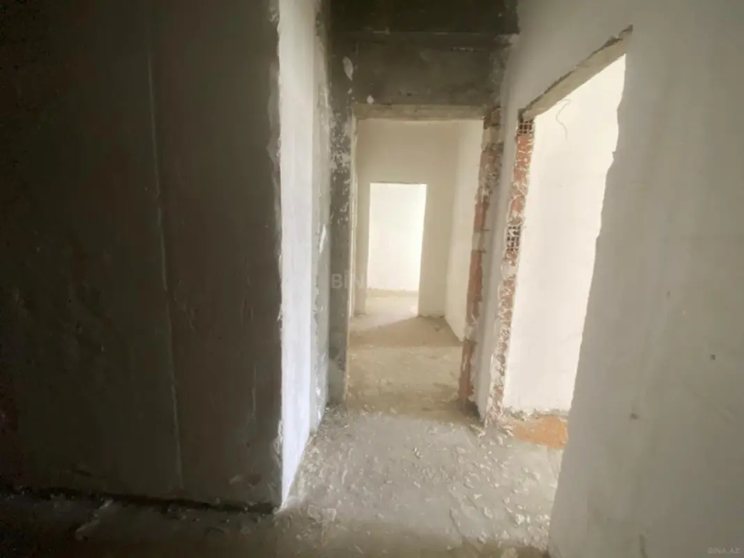 Satılır 3 otaqlı mənzil 113 m²