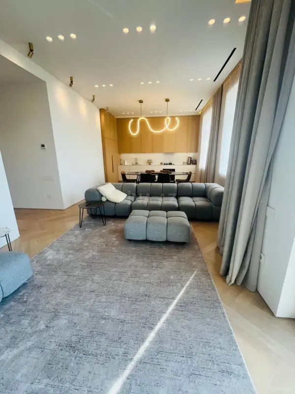 Satılır 3 otaqlı mənzil 85 m²