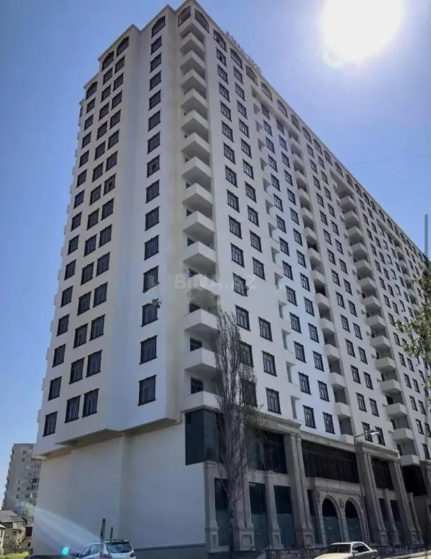 Satılır 2 otaqlı mənzil 66 m²