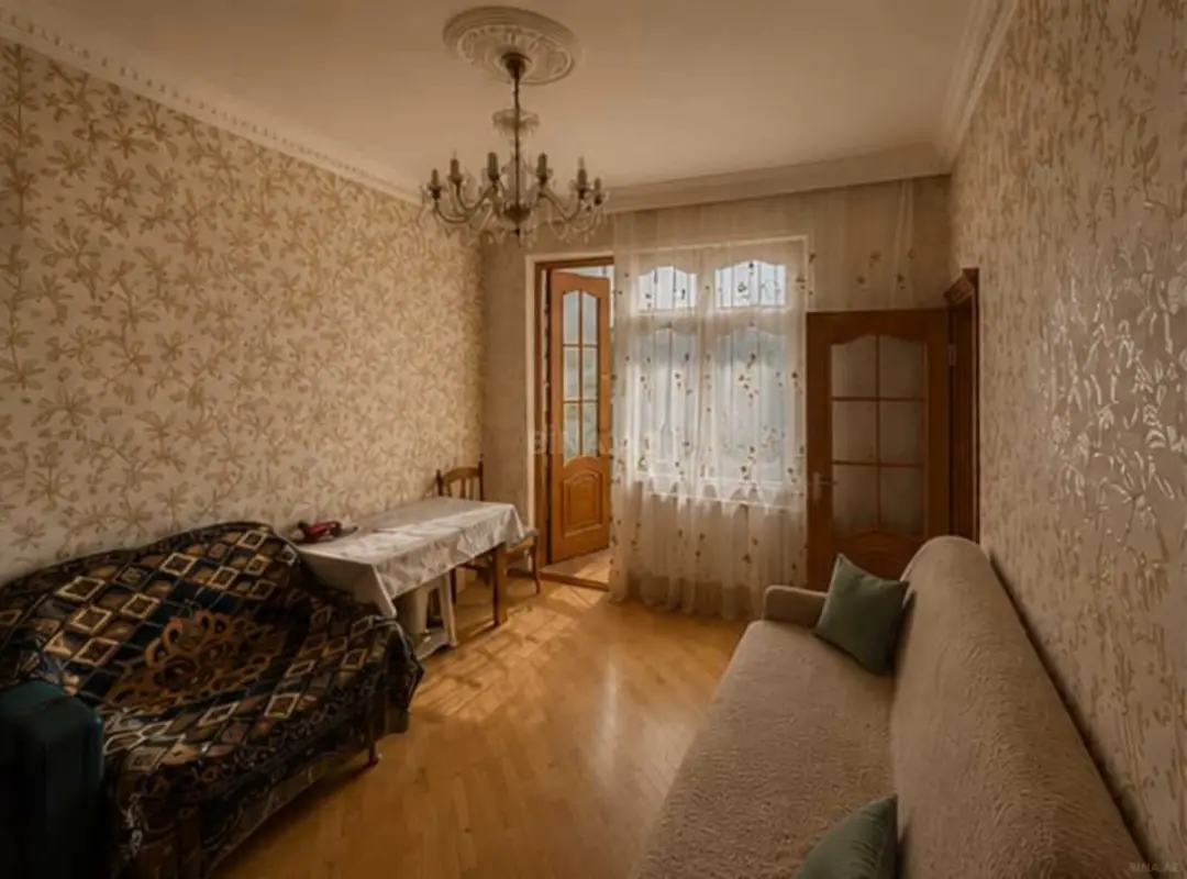 Satılır 3 otaqlı mənzil 60 m²