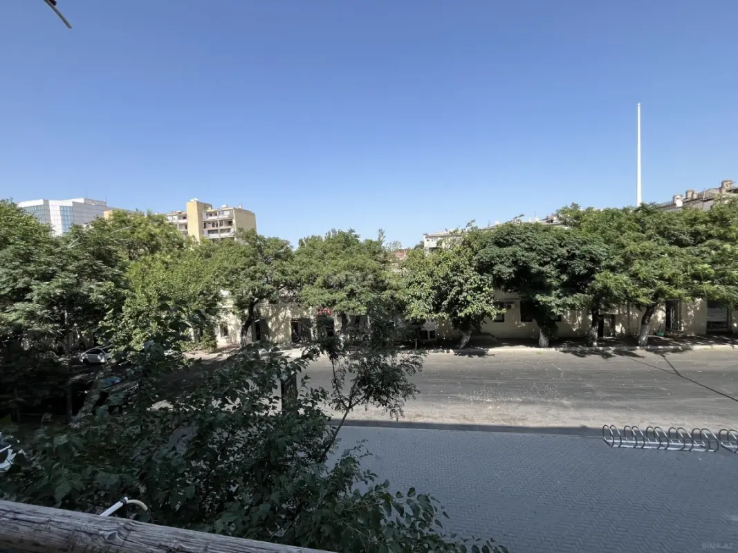 Satılır 3 otaqlı mənzil 75 m²