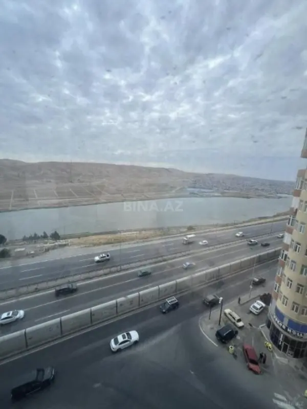 Satılır 2 otaqlı mənzil 56 m²