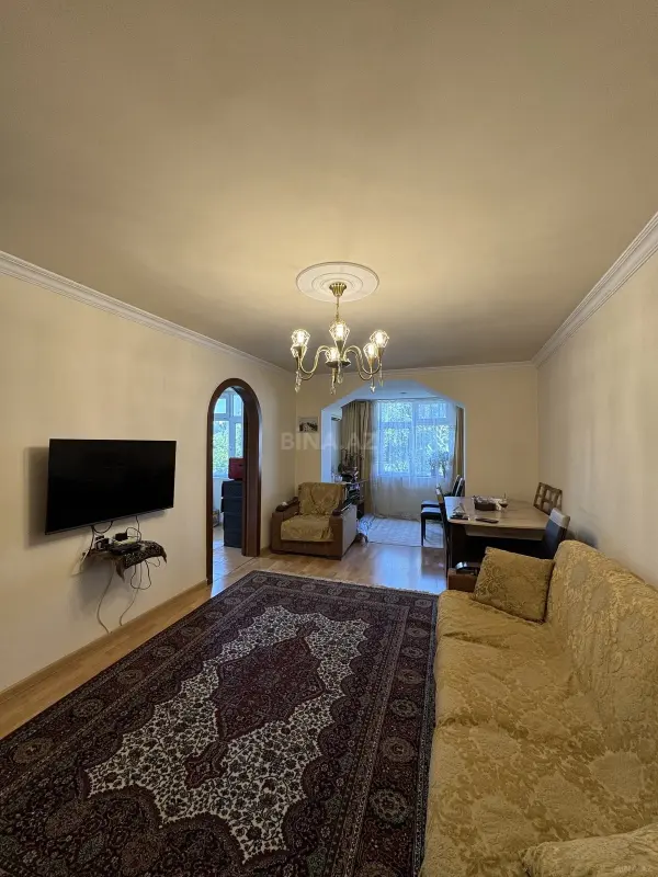 Satılır 2 otaqlı mənzil 50 m²