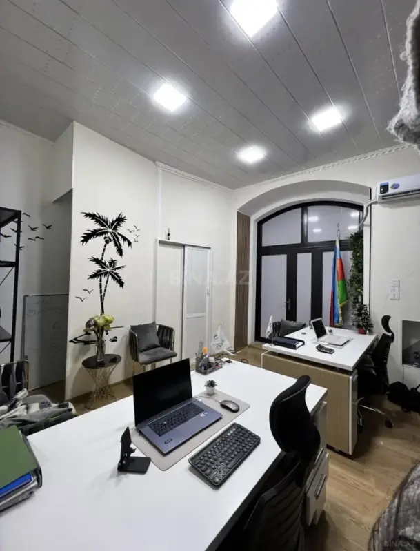 Kirayə verilir 1 otaqlı ofis 20 m²