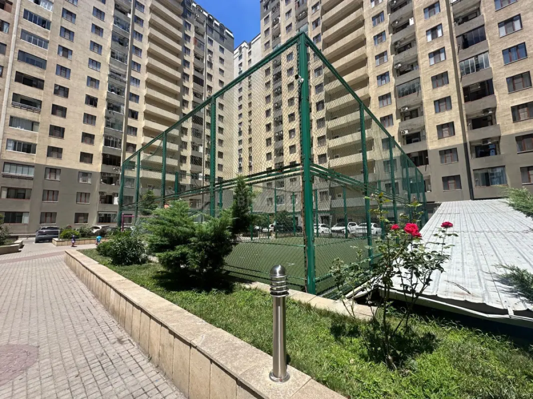 Satılır 3 otaqlı mənzil 68 m²