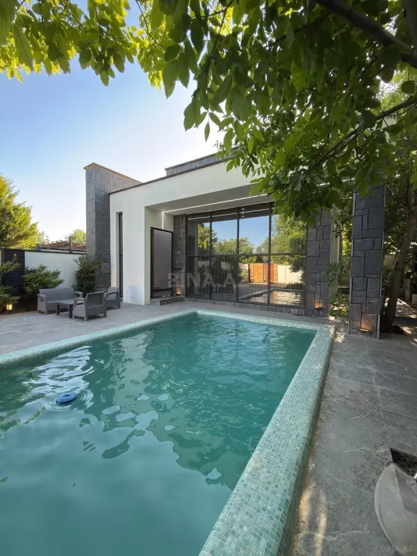 Kirayə verilir 4 otaqlı həyət evi 300 m²