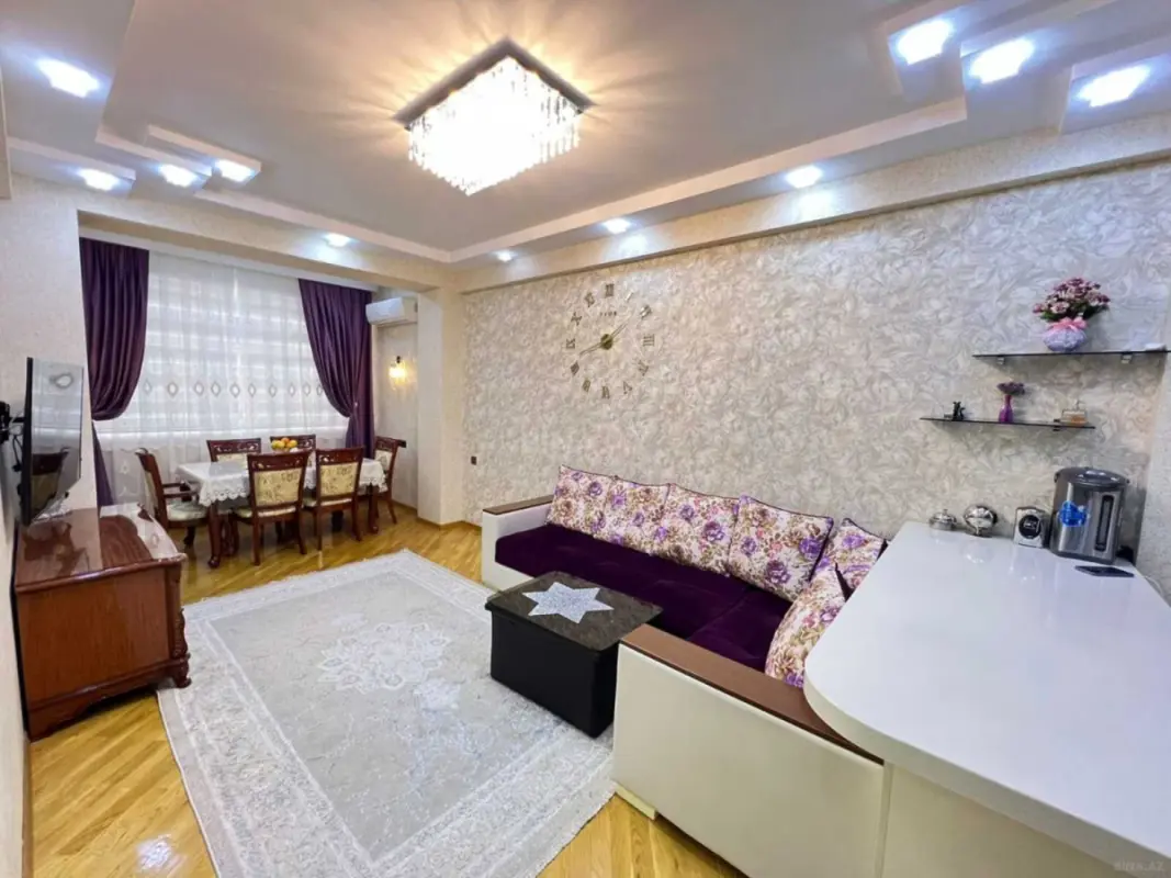 Satılır 2 otaqlı mənzil 70 m²