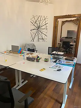 Kirayə verilir 3 otaqlı ofis 100 m² — Bakı 3 otaq 100.00 m²