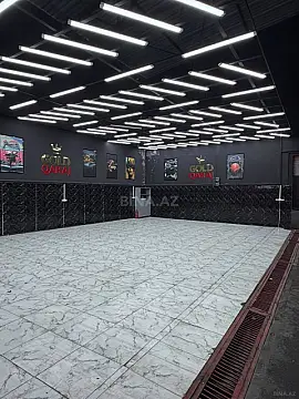 Kirayə verilir obyekt 555 m² — Bakı 555.00 m²