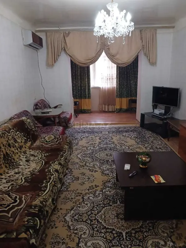 Satılır 3 otaqlı mənzil 70 m²
