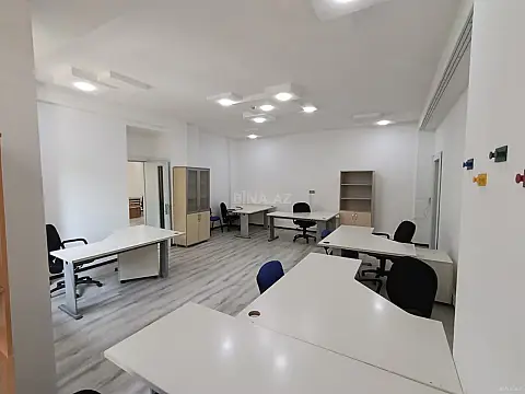 Kirayə verilir 2 otaqlı ofis 70 m² — Bakı, Nizami 2 otaq 70.00 m²