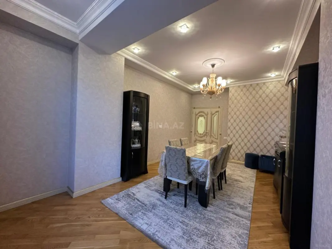 Satılır 3 otaqlı mənzil 100 m²
