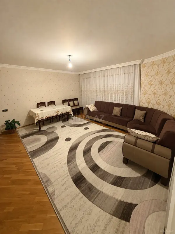 Satılır 2 otaqlı mənzil 106 m²