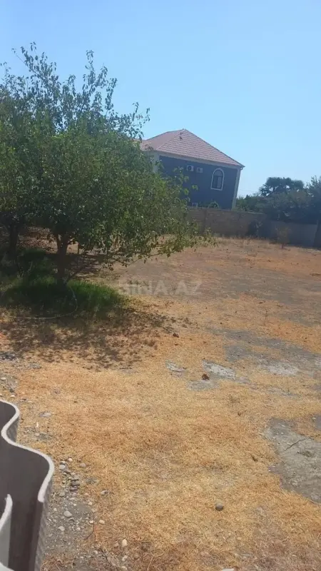 Satılır torpaq sahəsi 6 m²