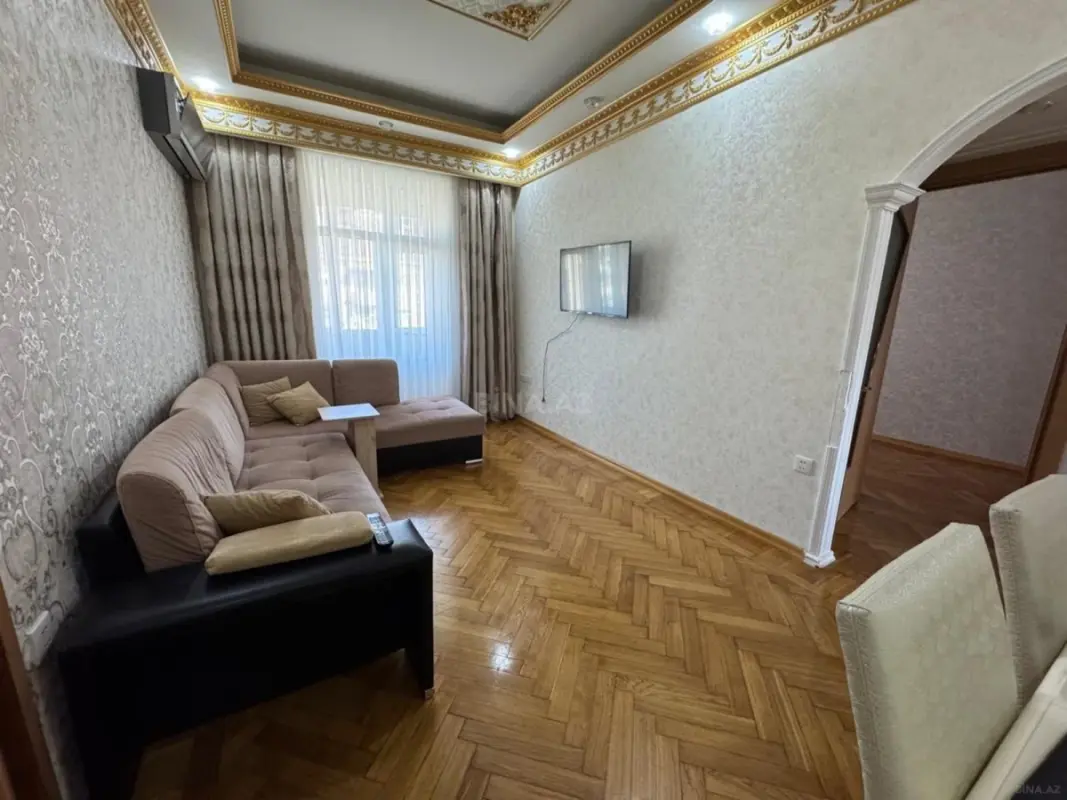 Kirayə verilir 3 otaqlı mənzil 90 m²