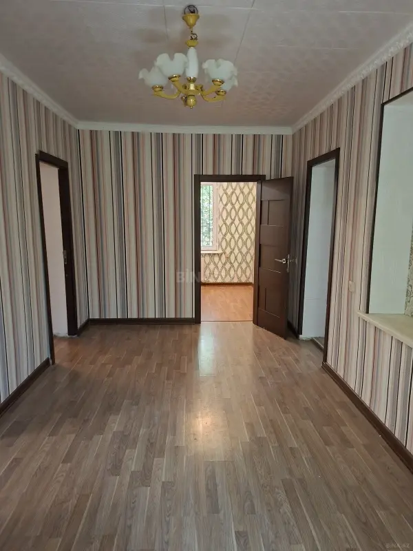 Satılır 5 otaqlı həyət evi 130 m²