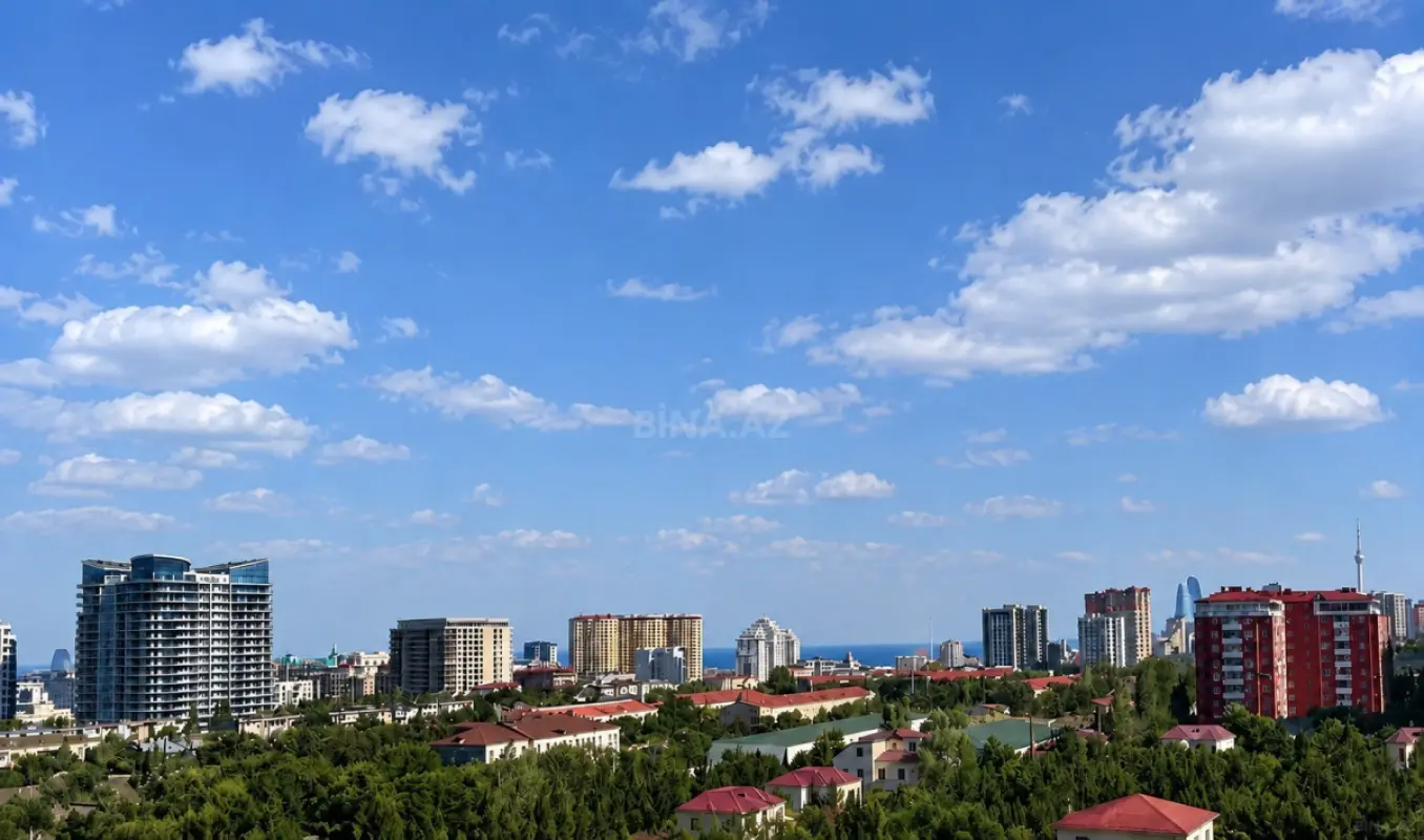 Satılır 3 otaqlı mənzil 123 m²
