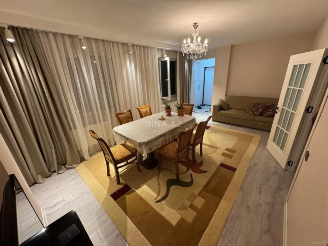 Satılır 3 otaqlı mənzil 100 m²