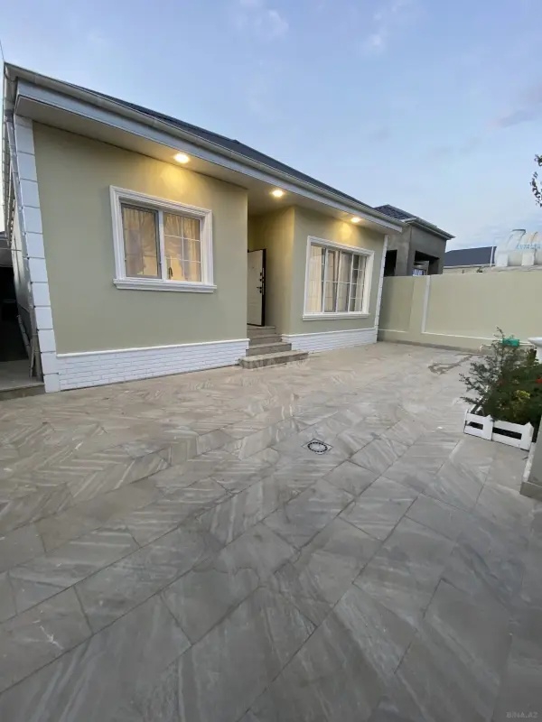 Satılır 5 otaqlı həyət evi 130 m²